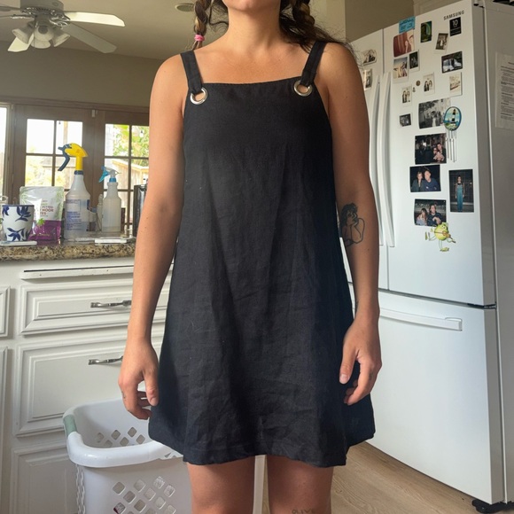 Dress - Picture 2 of 12